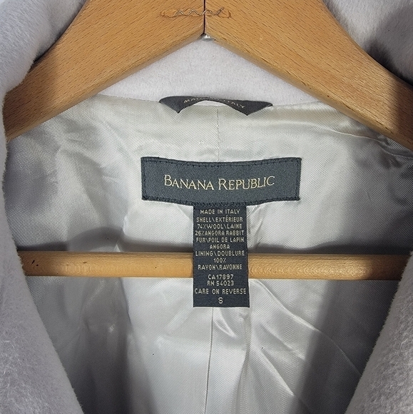 Women's size Small Banana Republic coat - Picture 8 of 8